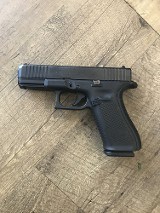 GLOCK g-45 9MM LUGER (9x19 PARA) - 2 of 3