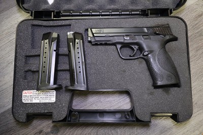 SMITH & WESSON M&P9 9MM LUGER (9x19 PARA) - Image 1 of 3