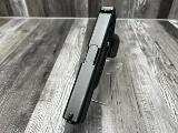 GLOCK 22 GEN4 (PG2250203GF) 40 Smith & Wesson - 3 of 3