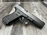GLOCK 22 GEN4 (PG2250203GF) 40 Smith & Wesson - 2 of 3