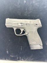 SMITH & WESSON M&P 9 SHIELD M2.0 9MM LUGER (9x19 PARA) - 1 of 3