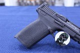 SMITH & WESSON M&P 5.7 NO MANUAL SAFETY 5.7X28MM - 2 of 3