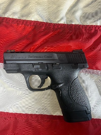 SMITH & WESSON M&P 40 SHIELD PC .40 S&W - Image 1 of 3