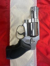 SMITH & WESSON 640-3 .357 MAG - 2 of 3