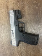SMITH & WESSON SD9VE 9MM LUGER (9x19 PARA) - 1 of 3