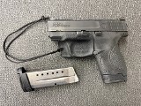 SMITH & WESSON M&P 9 SHIELD 9MM LUGER (9x19 PARA) - 1 of 3