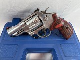 SMITH & WESSON 629 DELUXE .44 MAGNUM - 1 of 3