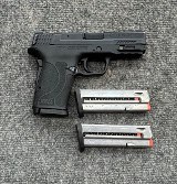 SMITH & WESSON M&P 9 SHIELD EZ m2.0 9MM LUGER (9x19 PARA) - 1 of 3