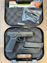 GLOCK G45 *10-ROUND* 9MM LUGER (9X19 PARA) - 1 of 2