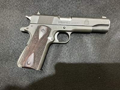SPRINGFIELD ARMORY 1911-A1 .40 CALIBER - Image 2 of 3