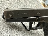 GLOCK 17 gen 2 9MM LUGER (9x19 PARA) - 2 of 3