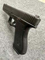 GLOCK 17 gen 2 9MM LUGER (9x19 PARA) - 3 of 3