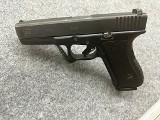 GLOCK 17 gen 2 9MM LUGER (9x19 PARA) - 1 of 3