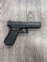 GLOCK 17 GEN 4 9MM LUGER (9x19 PARA) - 1 of 3