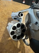 SMITH & WESSON 627 PRO PERFORMANCE .357 MAG - 3 of 3