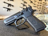 IWI DESERT EAGLE 9MM LUGER (9x19 PARA) - 1 of 2