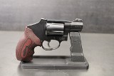 SMITH & WESSON 432-UC .32 H&R MAG - 2 of 3