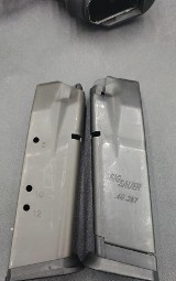 SIG SAUER P229 COMPACT 40 Smith & Wesson - 3 of 3