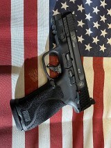 SMITH & WESSON M&P M2.0 OPTIC READY 10MM - 1 of 2