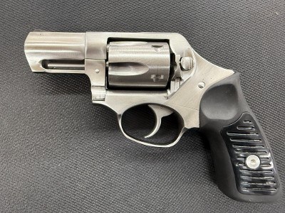 RUGER SP101 (DOUBLE ACTION ONLY) .357 MAG - Image 2 of 3