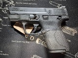 SMITH & WESSON M & P 9 Shield 9MM LUGER (9x19 PARA) - 1 of 2
