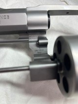 SMITH & WESSON 460 XVR .460 S&W MAGNUM - 3 of 3