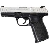 SMITH & WESSON SD40VE (LE TRADE-IN) .40 S&W - 1 of 2