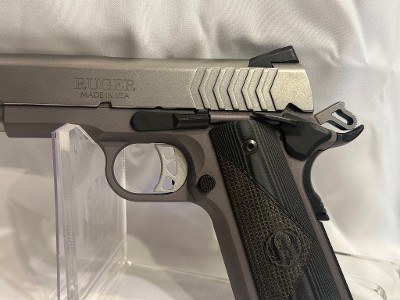 RUGER SR1911 LIGHTWEIGHT COMMANDER-STYLE 9MM LUGER (9X19 PARA) - Image 2 of 3