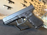 GLOCK G23 GEN 4 .40 S&W - 1 of 3