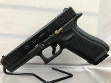 GLOCK G22 GEN5 .40 S&W - 1 of 3