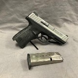 SMITH & WESSON SD40VE .40 - 1 of 3