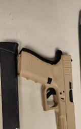 GLOCK 19 GEN 4 9MM LUGER (9x19 PARA) - 1 of 2
