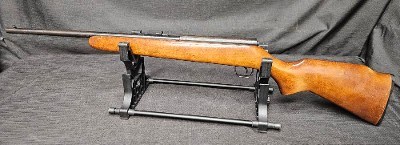 LAKE FIELD ARMS LTD. MARK 1 .22 LR - Image 2 of 3