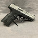 SMITH & WESSON SD40VE 40 Smith & Wesson - 2 of 3