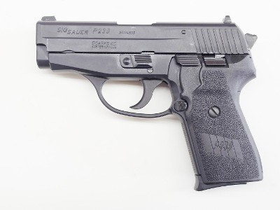 SIG SAUER RARE PRE-OWNED SIG P239 .40 CALIBER - Image 2 of 2