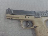 SMITH & WESSON SD9 9MM LUGER (9x19 PARA) - 2 of 3