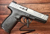 SMITH & WESSON SD40 VE 40 S&W 4" Matte Silver .40 S&W - 2 of 3