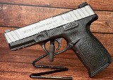 SMITH & WESSON SD40 VE 40 S&W 4" Matte Silver .40 S&W - 1 of 3