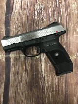 RUGER SR9c (17rd + 10rd) 9MM LUGER (9x19 PARA) - 2 of 3