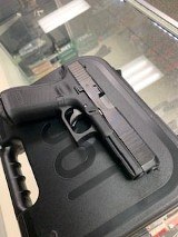 GLOCK 17V 9MM LUGER (9x19 PARA) - 2 of 3