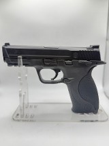 SMITH & WESSON M&P 40 .40 S&W - 3 of 3