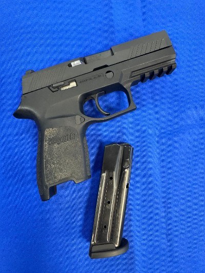 SIG SAUER P320 COMPACT 9MM LUGER (9X19 PARA) - Image 2 of 3
