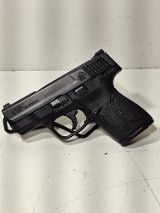 SMITH & WESSON M&P 40 SHIELD 40 Smith & Wesson - 1 of 3