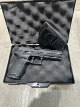 SIG SAUER P320 FULL SIZE 9MM LUGER (9x19 PARA) - Image 1 of 3