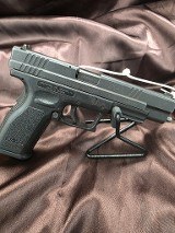 SPRINGFIELD ARMORY XD-40 .40 S&W - 2 of 3