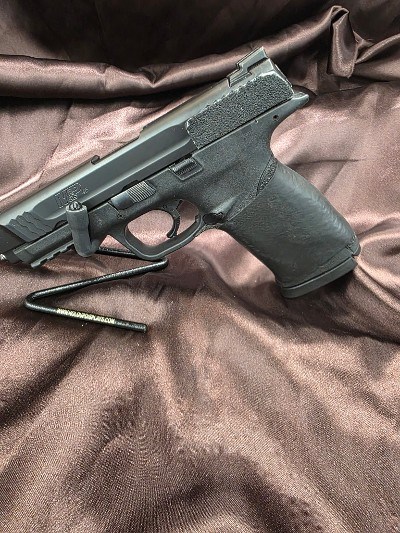 SMITH & WESSON M&P 45 .45 AUTO RIM - Image 1 of 3