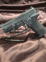 SIG SAUER P229 9MM LUGER (9x19 PARA) - 1 of 3