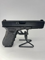 GLOCK G22 40 Smith & Wesson - Image 2 of 3