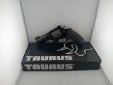 TAURUS ULTRA-LITE Titanium .44 MAGNUM - 1 of 3