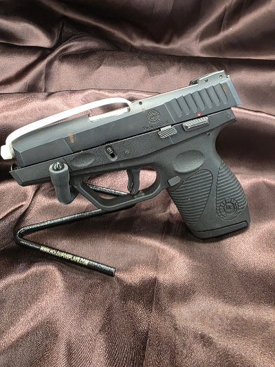 TAURUS 709 Slim 9MM LUGER (9x19 PARA) - Image 1 of 3